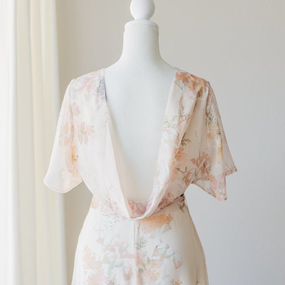 Hope & Ivy draped back maxi dress in peach floral - Picture 8 of 11